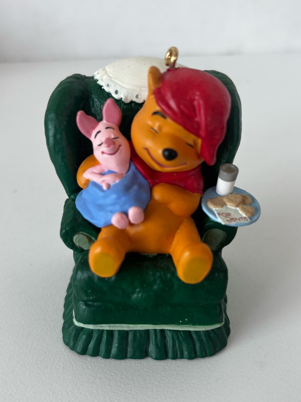 1997 Hallmark Keepsake Waitin' on Santa Winnie the Pooh Ornament